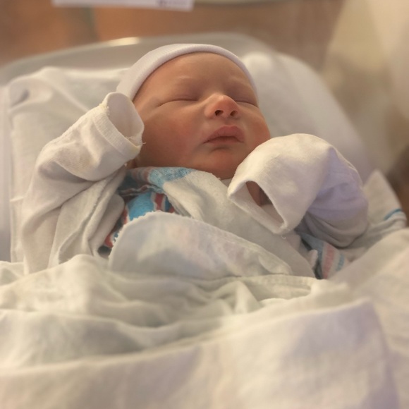 Meet your Posher, Tony - Picture 9 of 14